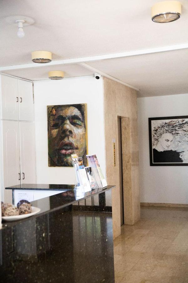Olive Island Apartment